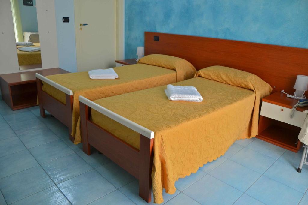 Megaron Hotel Pozzallo Kamer foto